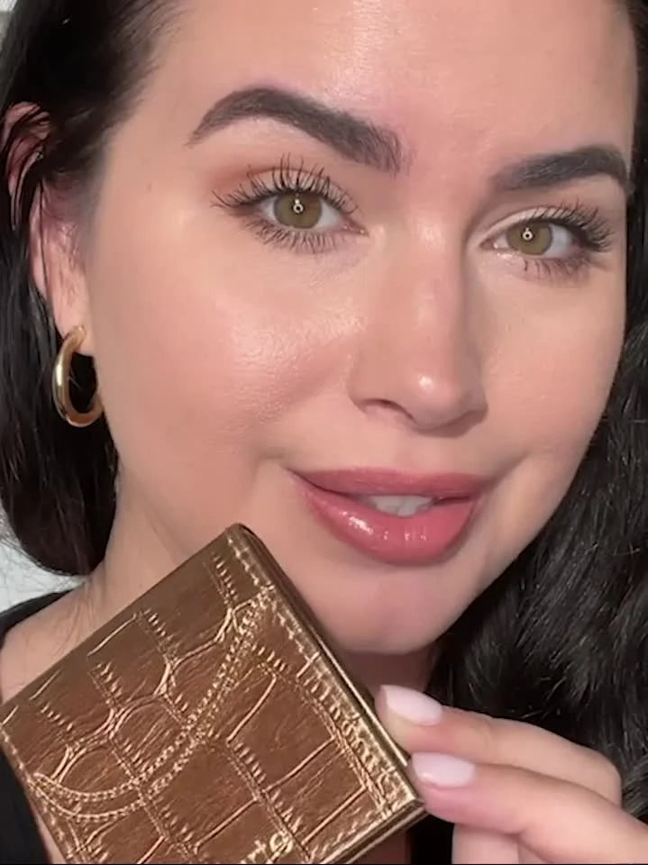 travel-size Amazonian clay waterproof bronzer